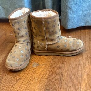 UGG Tan Star Patterned Boots